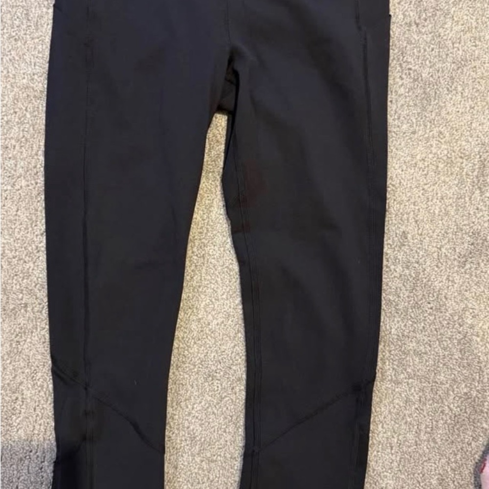 Lululemon pace rival high rise crop